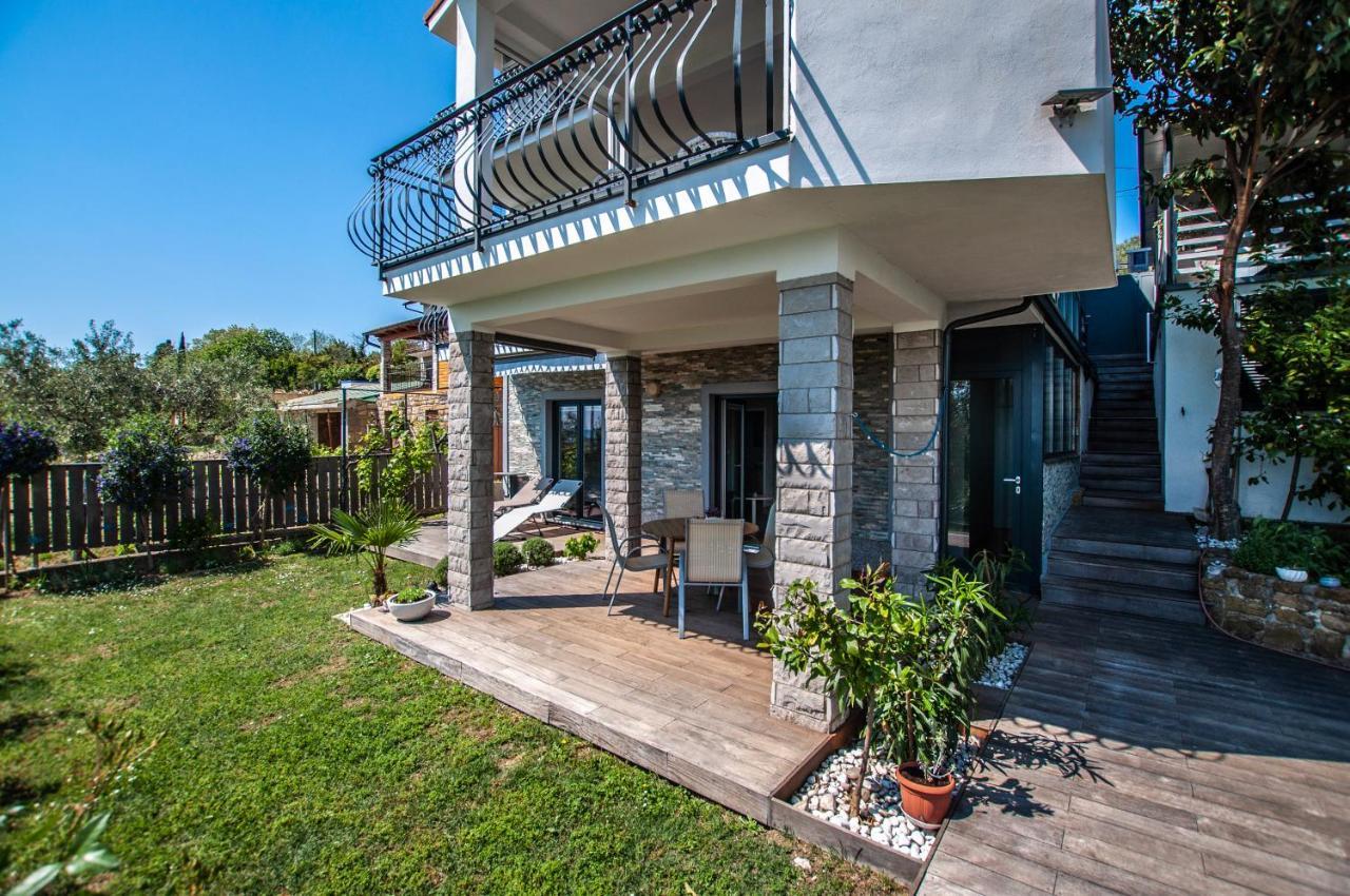 Sea View Apartments Debeli Rtic Ankaran Exteriér fotografie