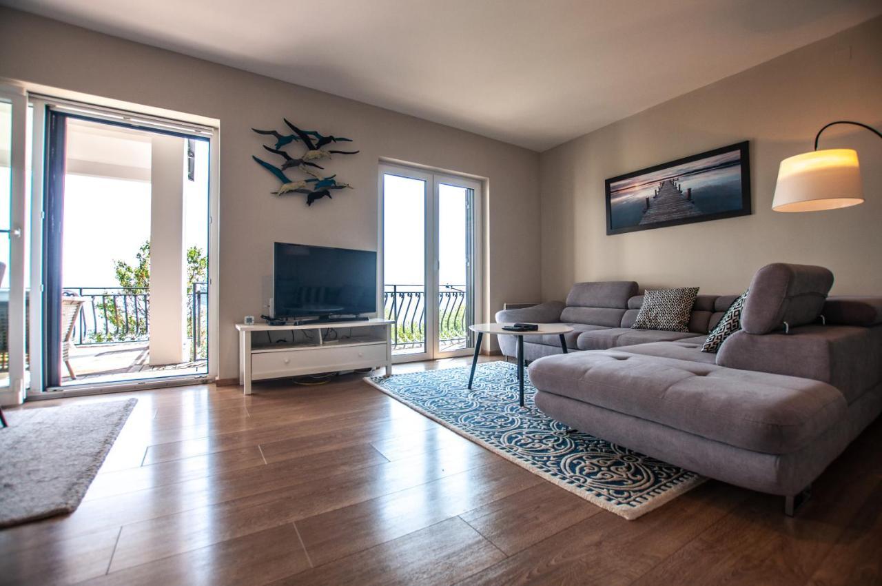 Sea View Apartments Debeli Rtic Ankaran Exteriér fotografie