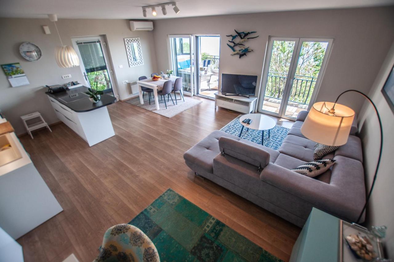 Sea View Apartments Debeli Rtic Ankaran Exteriér fotografie
